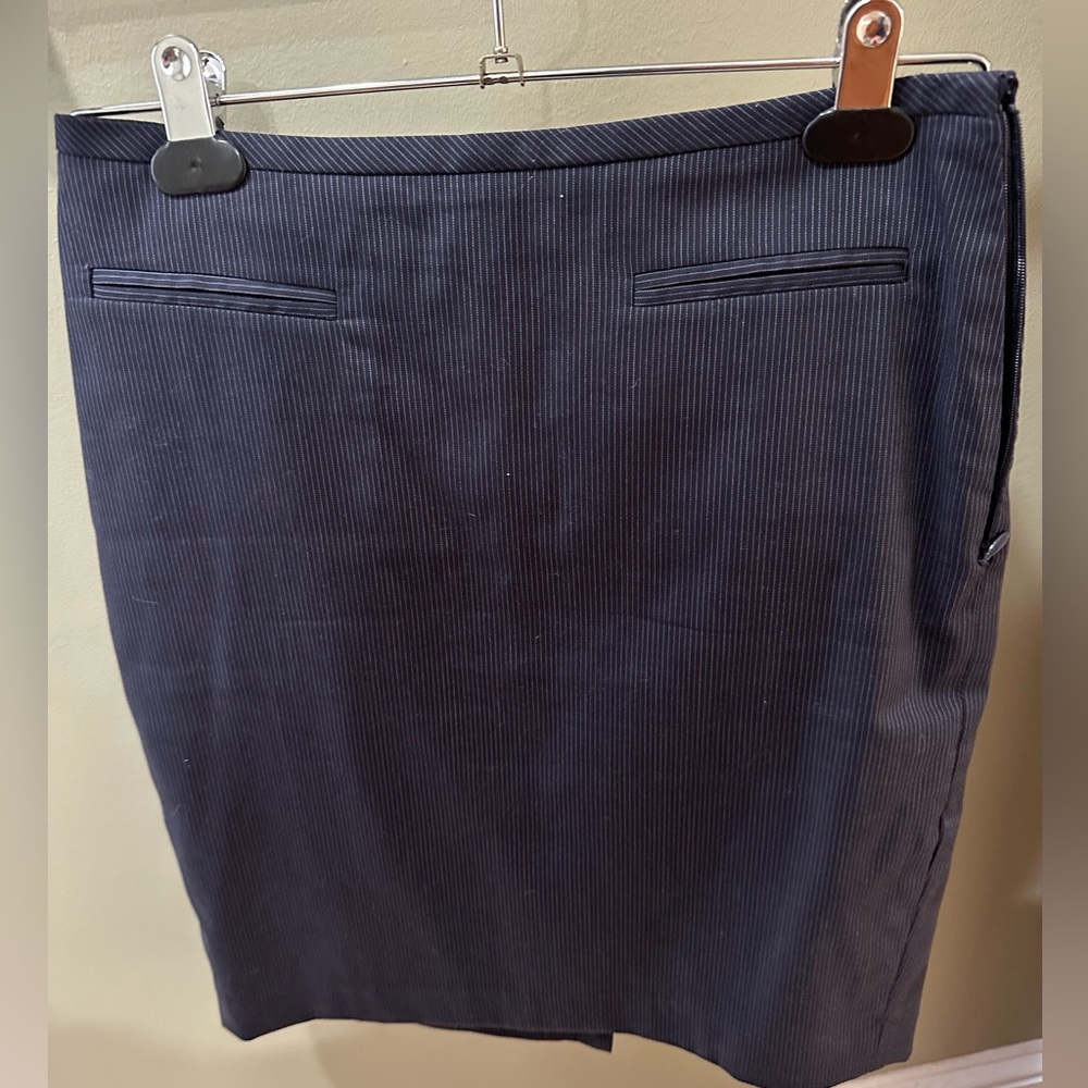 Ann Taylor blue pencil skirt - 2P